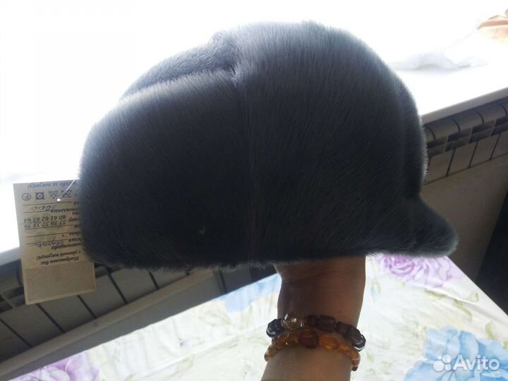 Шуба норка Сапфир 46-48. Меховая мужская кепка, ша