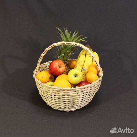 Корзины подарочные плетеные (корзины для подарков)