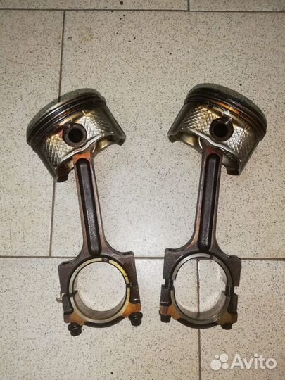 Поршень с шатуном для Focus II 1,8Л