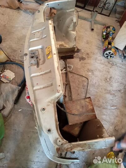 Запчасти на газ 31105