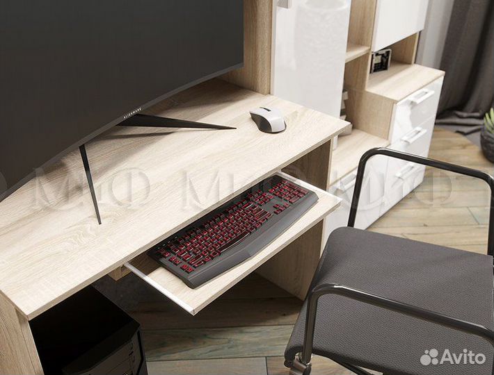 Компьютерный стол