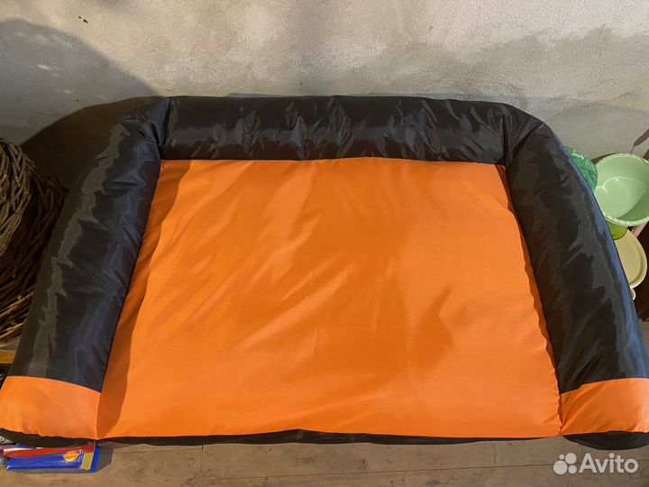 Диван-лежанка антивандальный 120*70 для собак