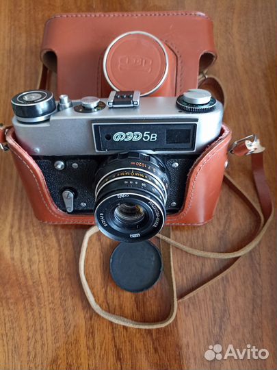 Пленочный фотоаппарат фэд 5в