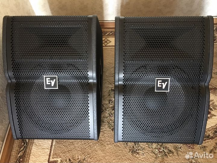 Electro-Voice TX1122FM Мониторы