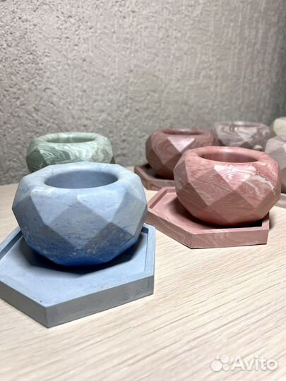 Гипсовое кашпо