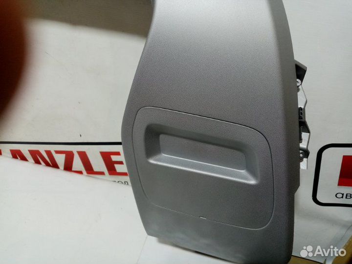 Накладка переднего бампера Renault Duster 2 2021