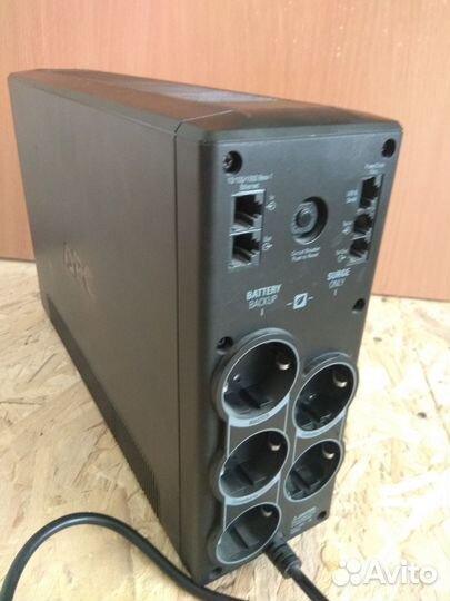 Ибп APC Back-UPS Pro 900 с АКБ