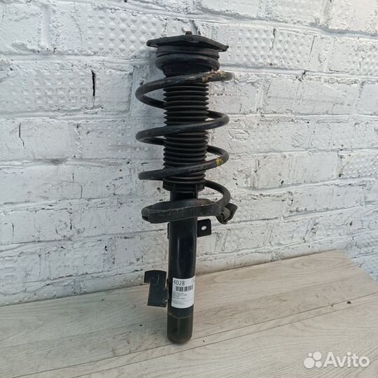 Стойка передняя левая Mazda Mazda5 crew 2.0 2009