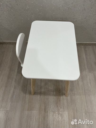 Детский стол и стул