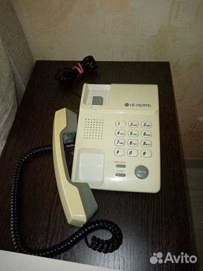 Телефонный аппарат стационарный бу