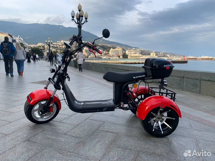 Электроскутер Skyboard Трёхколёсный 3,500w