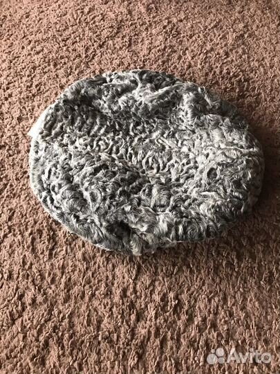 Берет каракулевый