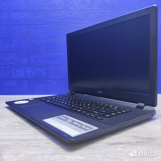 Ноутбук Acer Aspire ES1-522-27BB