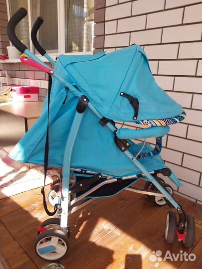 Прогулочная коляска трость