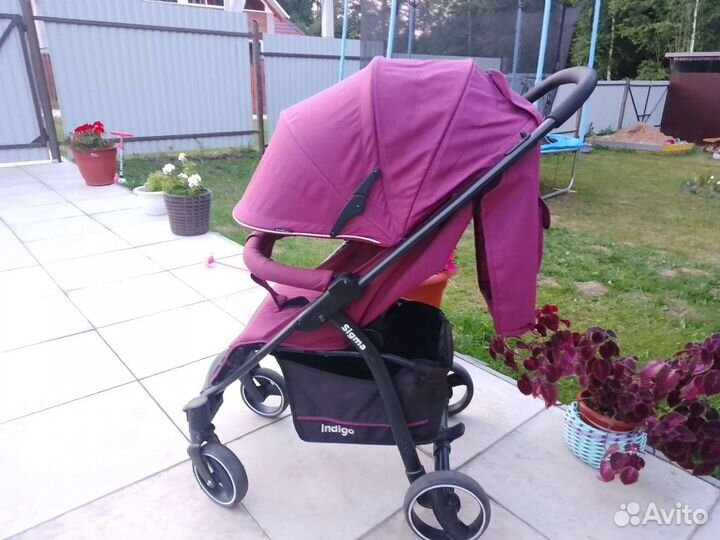 Прогулочная коляска