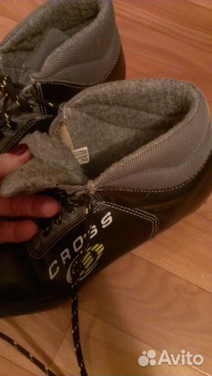 Ботинки лыжние