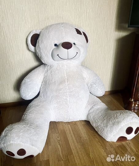 Плюшевый медведь