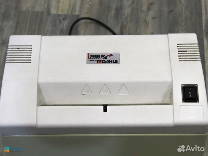 Офисный шредер