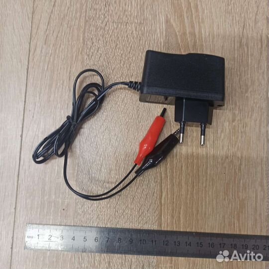 Мини зарядка для акб скутера