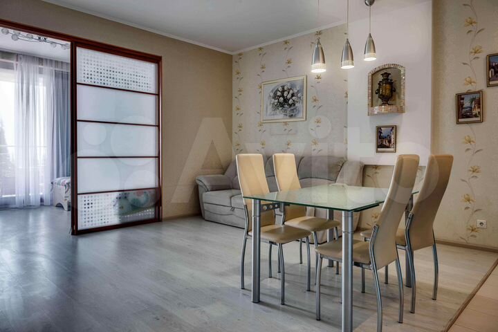 3-к. квартира, 88 м², 3/12 эт.