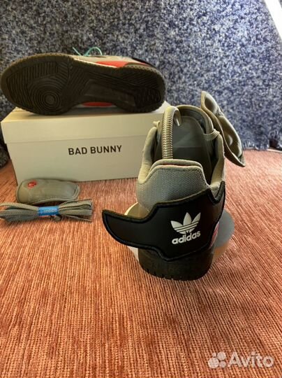 Кроссовки Adidas Bad Bunny