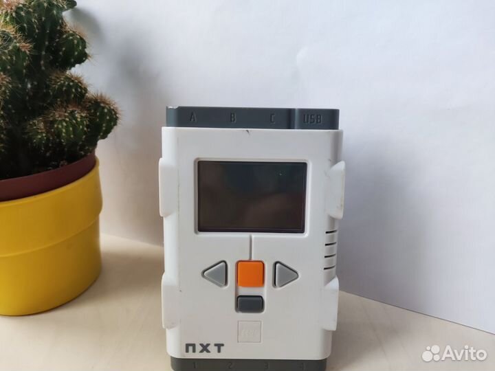 Lego mindstorms nxt контроллер