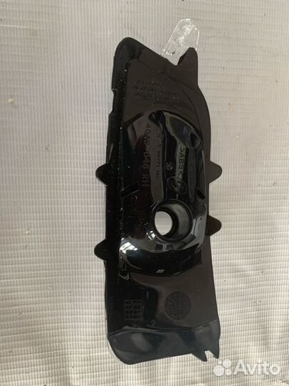 Повторитель в зеркало правое зекало volvo C30/ C70