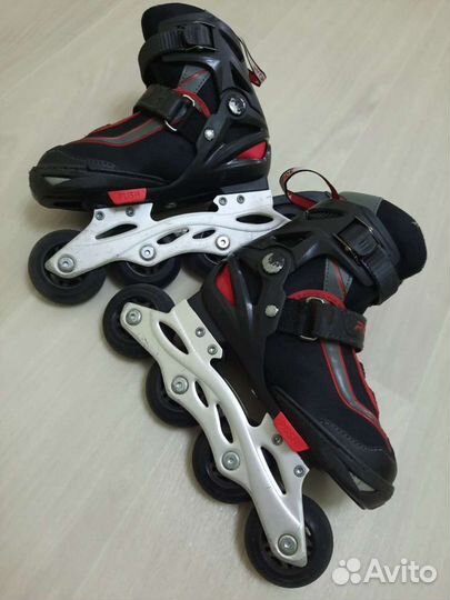 Шлем и ролики раздвижные