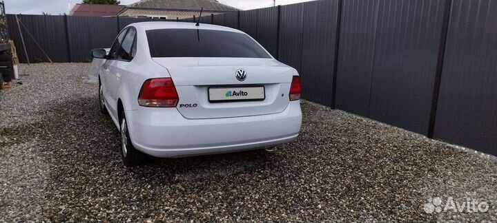 Бампер Volkswagen Polo 2014