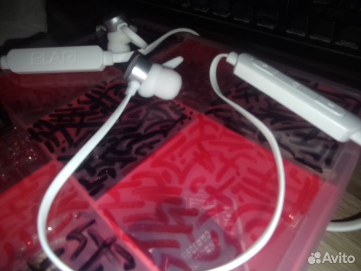 Блютуз наушники elari