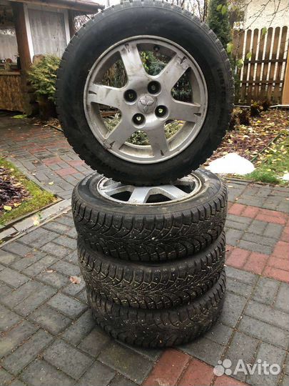Колеса зимние 185 65 r15