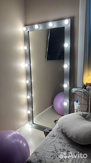 Гримерное зеркало