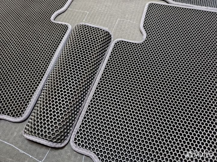 Ева коврики на Toyota RAV 4 CA-40 2012-2019