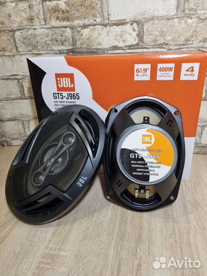 Динамики JBL