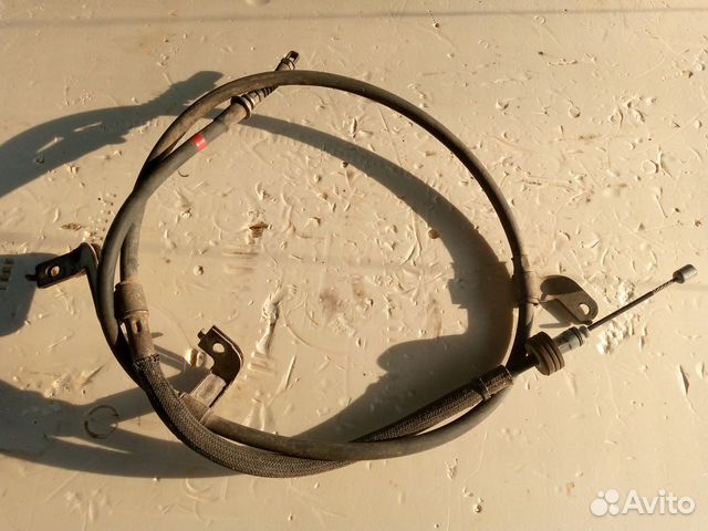 Трос стояночный левый, правый Hyundai Solaris 1