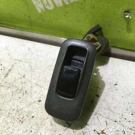 Кнопка стеклоподъемника Киа Спортейдж