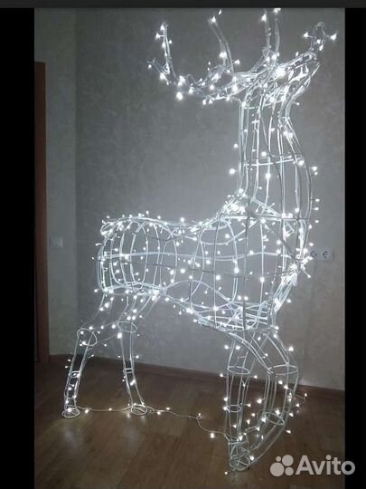 Новогодний олень