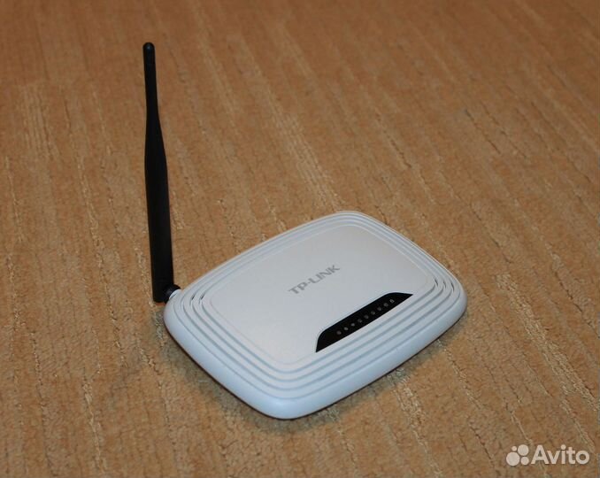 Wi-Fi роутер TP-link TL-WR740N