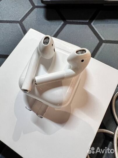 Airpods оригинал