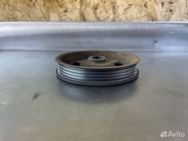 Шкив гидроусилителя Mitsubishi Galant 1993 1997