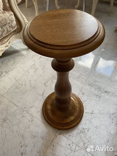 Подставка для цветов деревянная