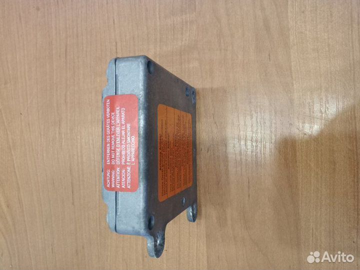 Блок управления AIR BAG Volkswagen Passat B5 седан