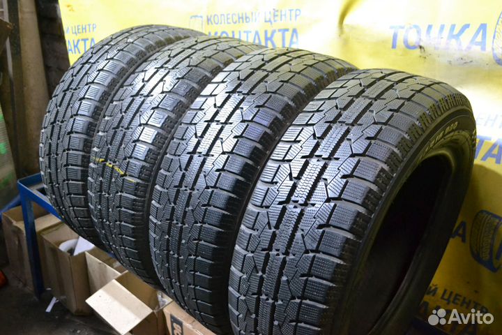 Toyo Observe Garit GIZ 205/60 R16