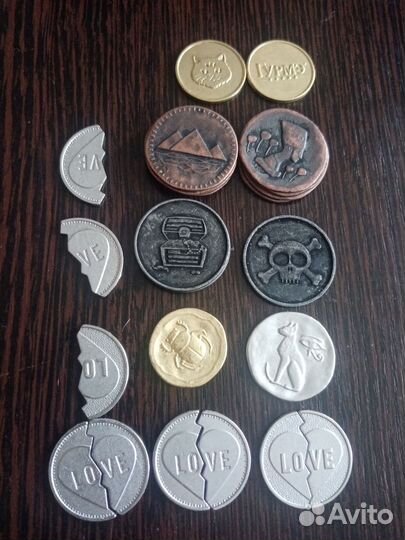 Монеты магнит