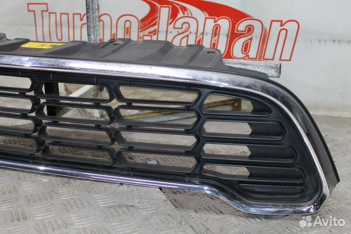 Решетка радиатора Mini Countryman S R60