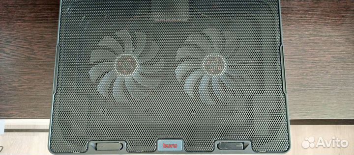 Подставка под ноутбук 15.6