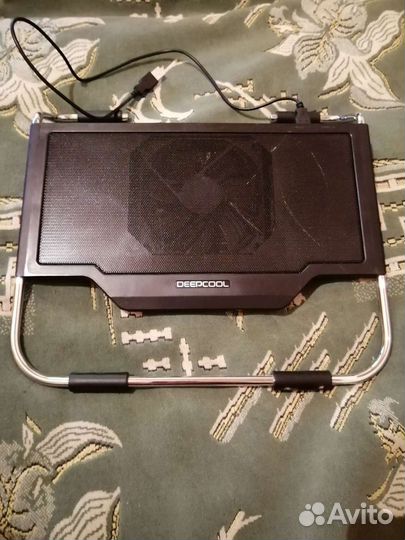 Подставка с охлаждением для ноутбука