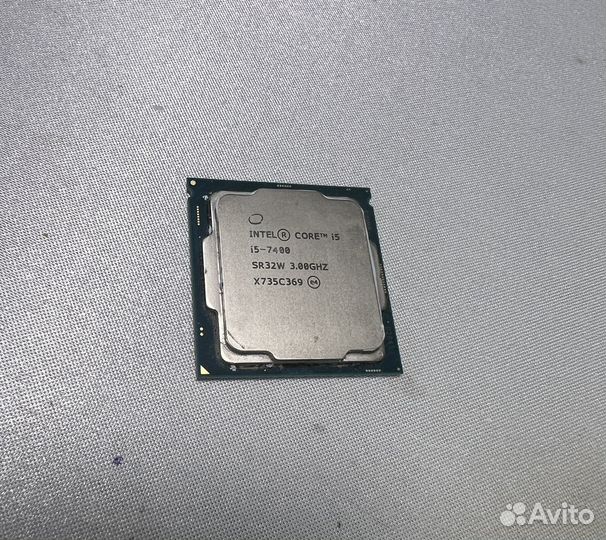 Рабочий процессор Intel Core i5 7400