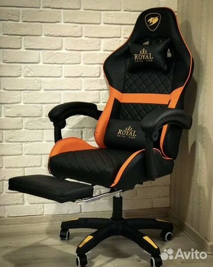 Компьютерное кресло игровое