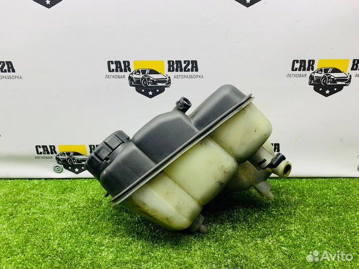 Бачок расширительный Mercedes-Benz E-class